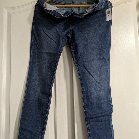 Old Navy mid rise skinny jeans - Picture 2 of 2